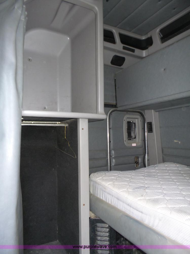 image for item J8942 Unibilt Ultracab sleeper