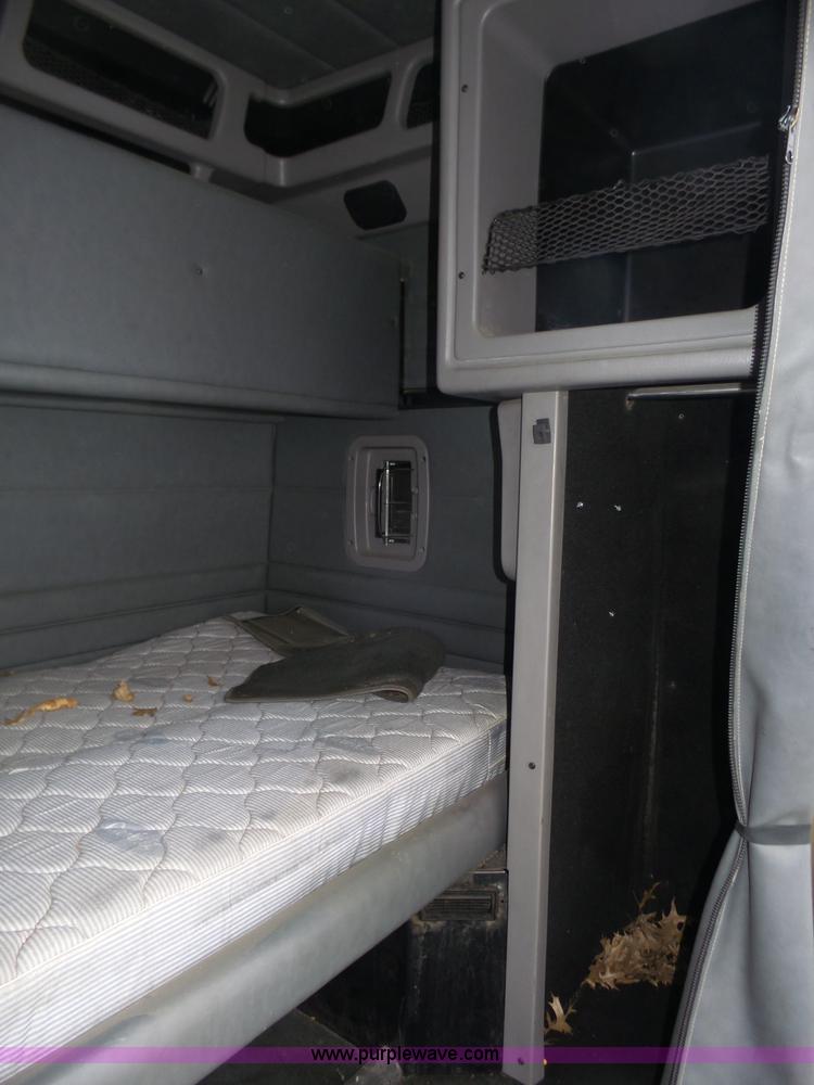 image for item J8942 Unibilt Ultracab sleeper