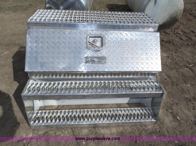 image for item J8944 Assorted truck accessories