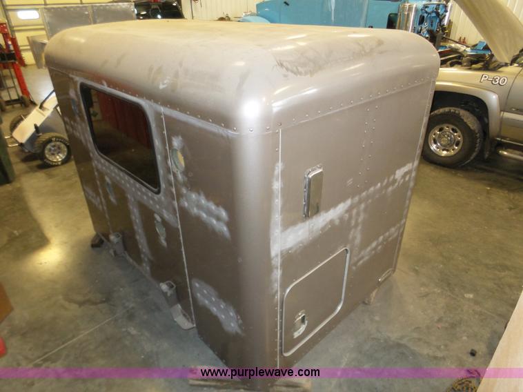 image for item J8945 Unibilt sleeper