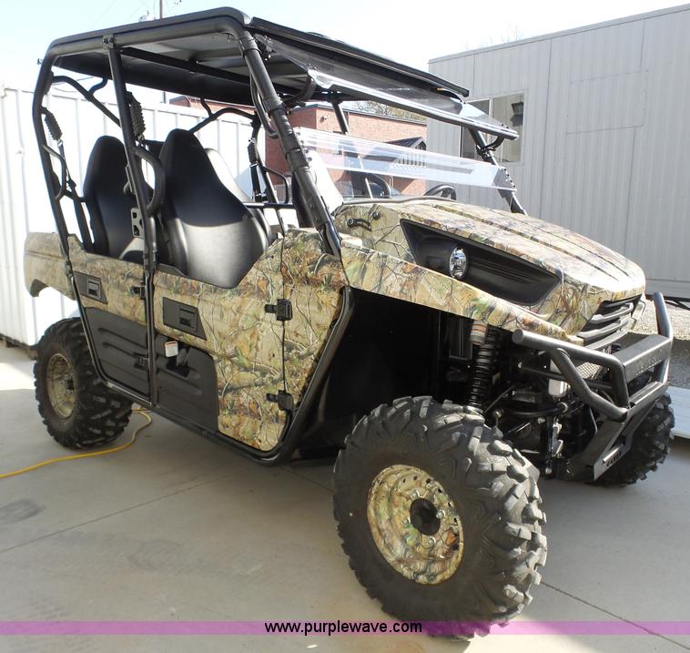 image for item J8957 2012 Kawasaki Teryx4 utility vehicle