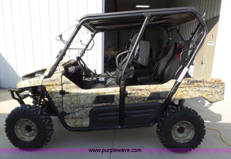 image for item J8957 2012 Kawasaki Teryx4 utility vehicle