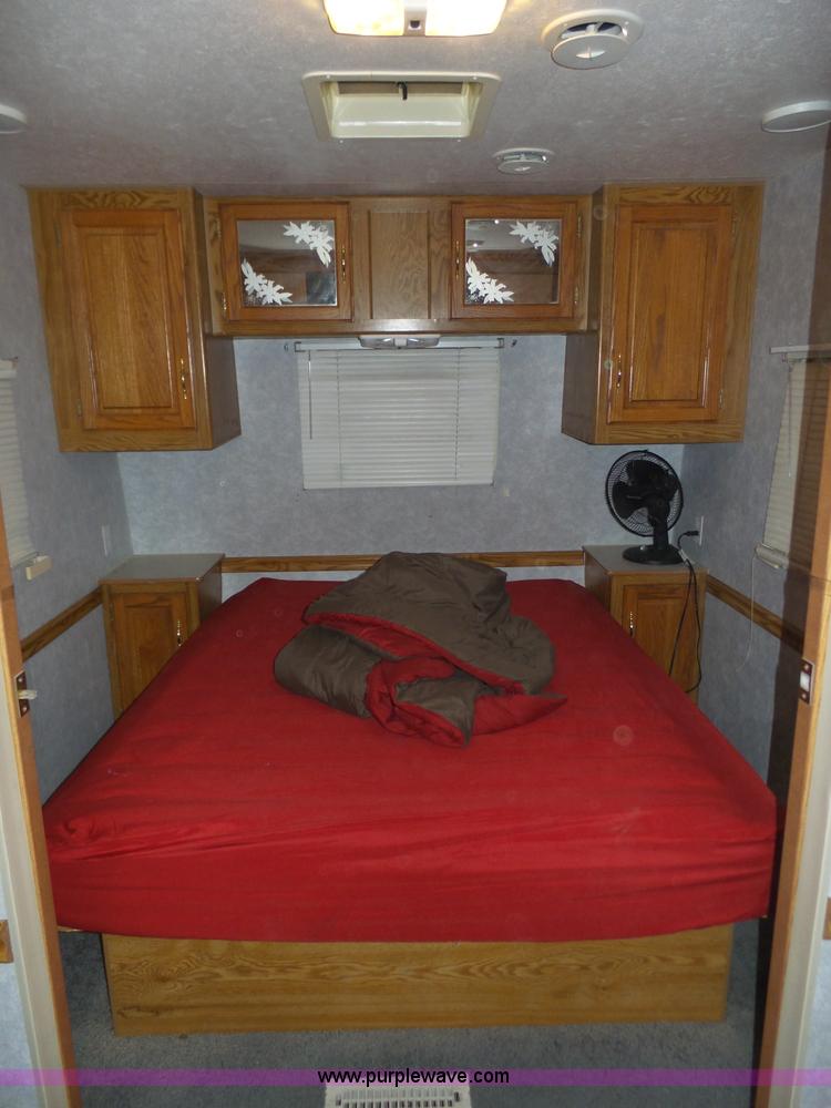 image for item J8969 1997 Sportsman 3003P limited edition camper