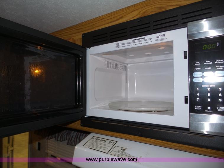 image for item J8969 1997 Sportsman 3003P limited edition camper