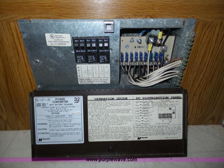 image for item J8969 1997 Sportsman 3003P limited edition camper