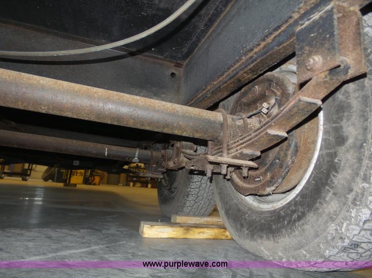 image for item J8969 1997 Sportsman 3003P limited edition camper