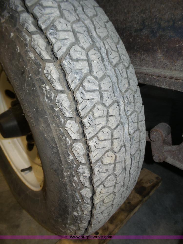 image for item J8969 1997 Sportsman 3003P limited edition camper