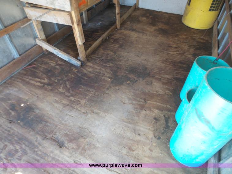 image for item J8971 1998 Ford Econoline E350 box truck