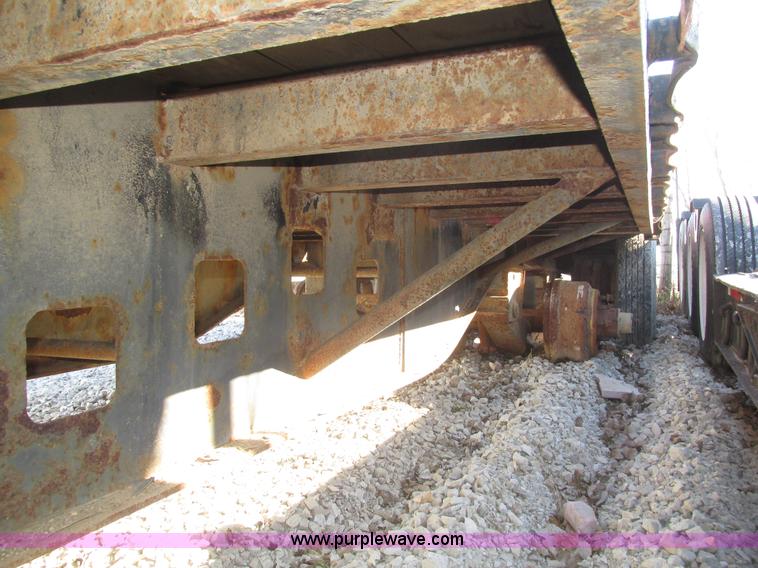 image for item J8973 1998 Kaylen/Siebeet KDP-80 equipment trailer