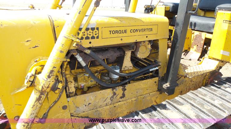 image for item J8991 Case 450 dozer