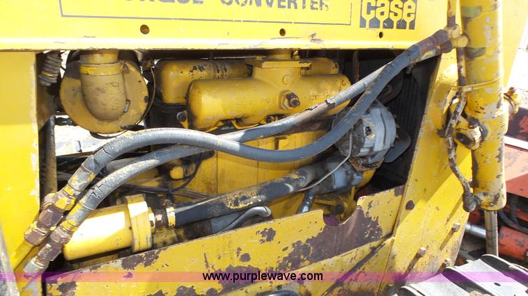 image for item J8991 Case 450 dozer