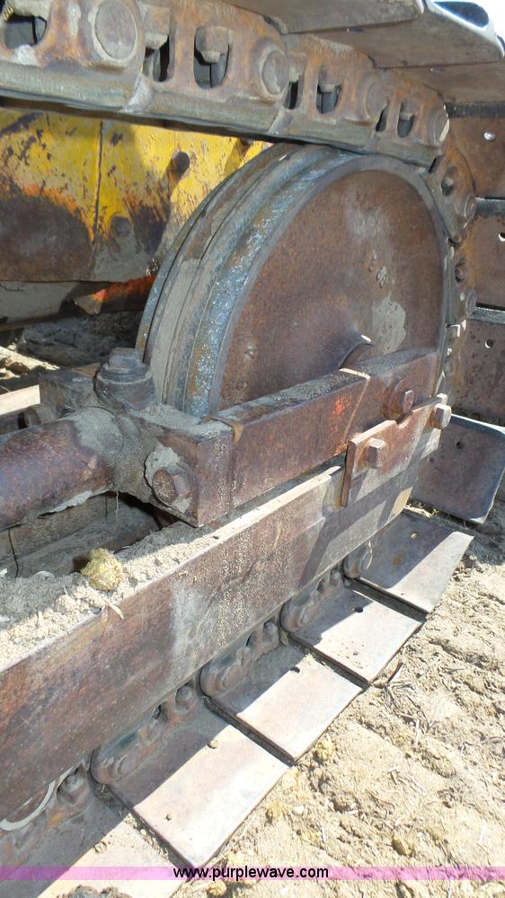 image for item J8991 Case 450 dozer