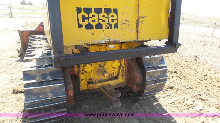 image for item J8991 Case 450 dozer