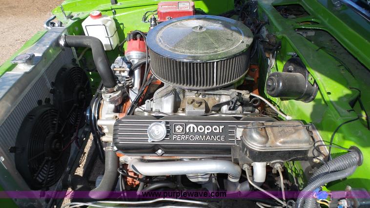 image for item J8993 1977 Plymouth Volare