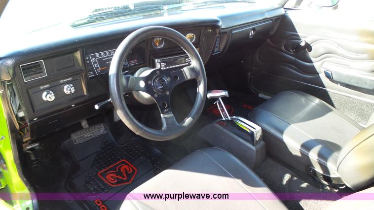 image for item J8993 1977 Plymouth Volare