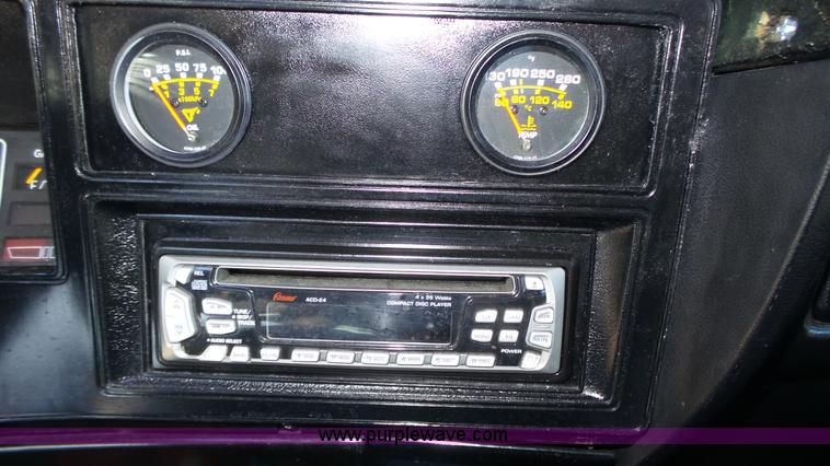 image for item J8993 1977 Plymouth Volare