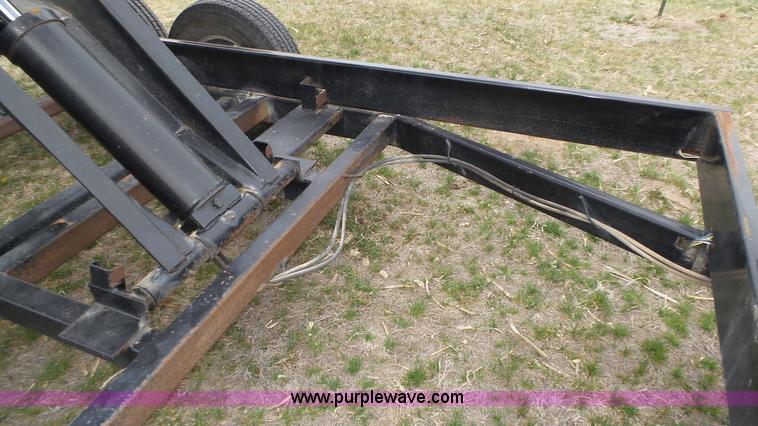 image for item J8997 2007 Travalong dump trailer