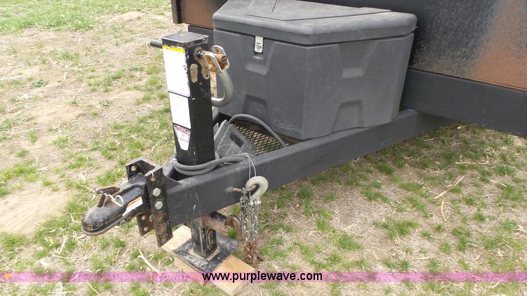 image for item J8997 2007 Travalong dump trailer