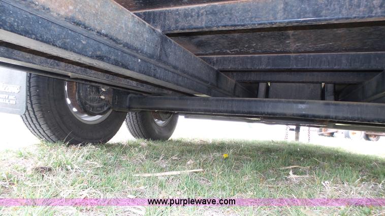 image for item J8997 2007 Travalong dump trailer
