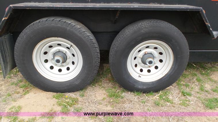 image for item J8997 2007 Travalong dump trailer