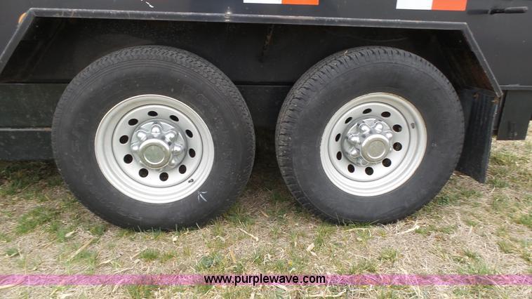 image for item J8997 2007 Travalong dump trailer