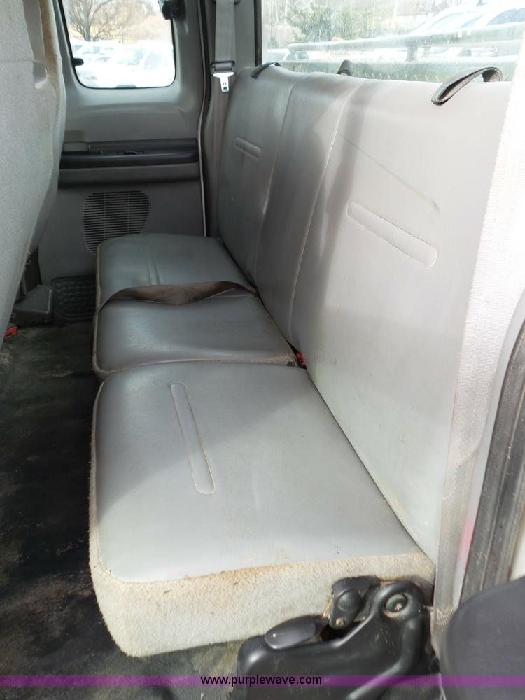 image for item K1290 2006 Ford F250 Super Duty Ext. Cab pickup truck