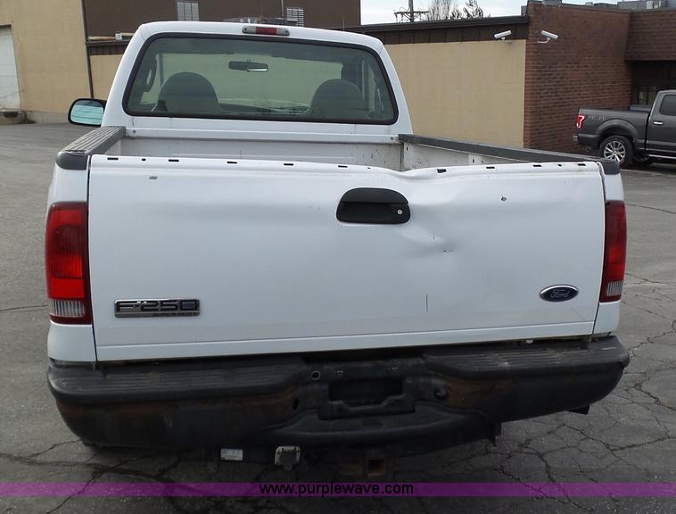 image for item K1291 2005 Ford F250 Super Duty pickup truck