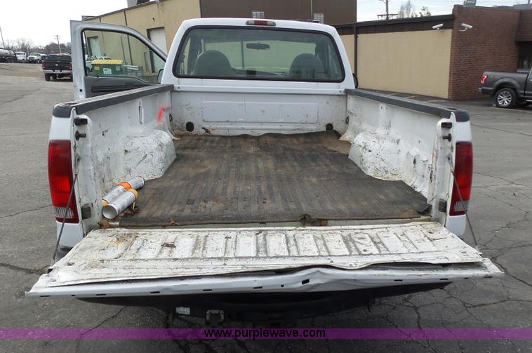 image for item K1291 2005 Ford F250 Super Duty pickup truck