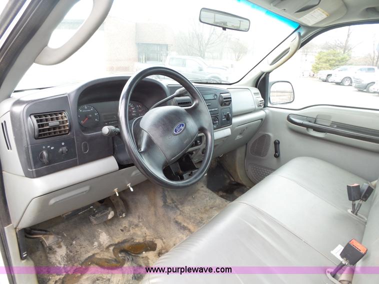 image for item K1291 2005 Ford F250 Super Duty pickup truck