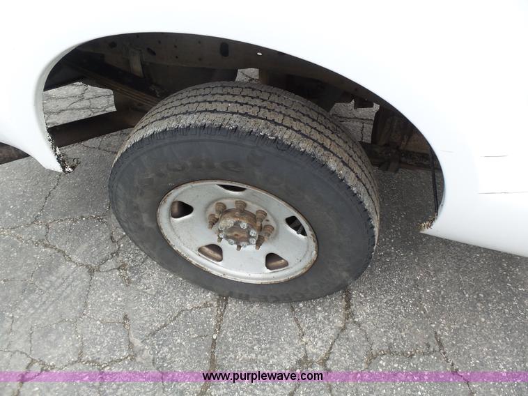 image for item K1291 2005 Ford F250 Super Duty pickup truck