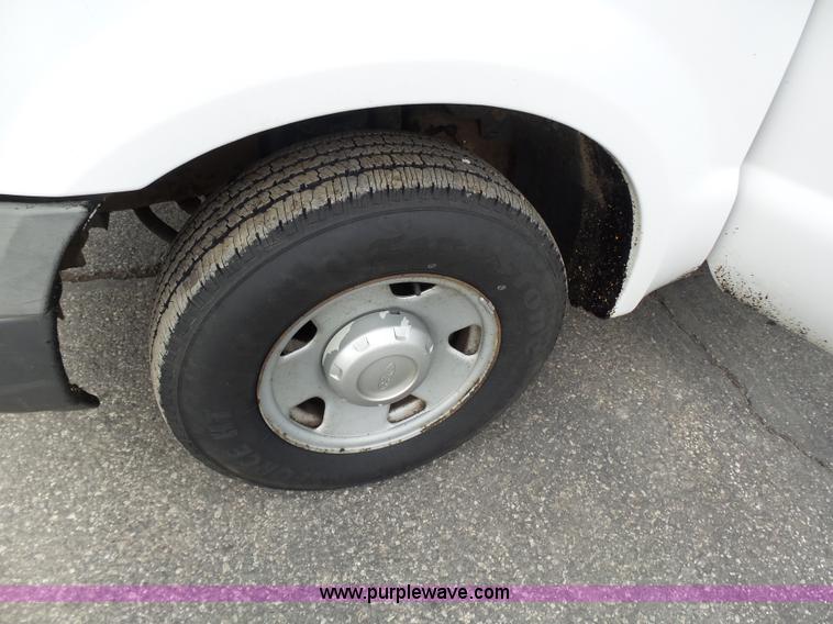 image for item K1291 2005 Ford F250 Super Duty pickup truck