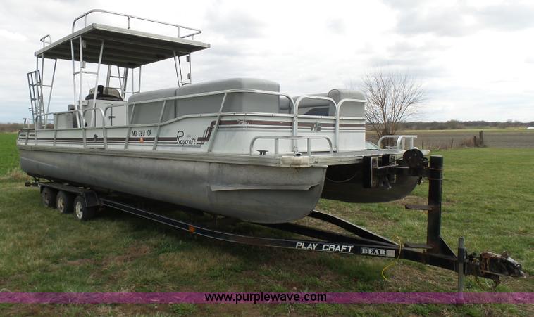 image for item K4292 1990 Playcraft Elite pontoon