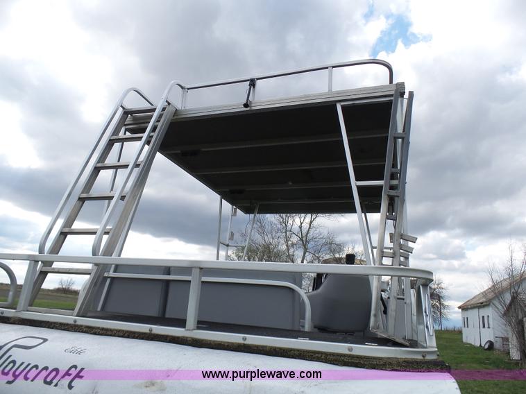 image for item K4292 1990 Playcraft Elite pontoon