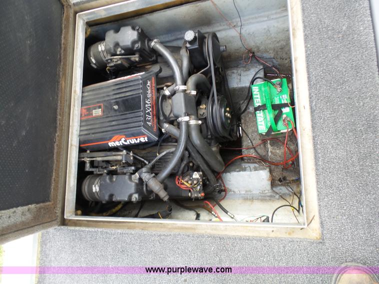 image for item K4292 1990 Playcraft Elite pontoon