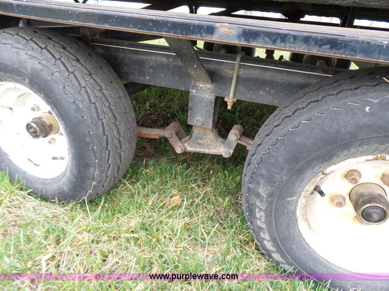 image for item K4292 1990 Playcraft Elite pontoon