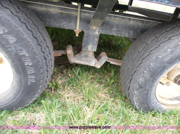 image for item K4292 1990 Playcraft Elite pontoon