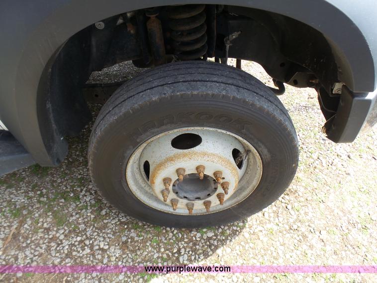 image for item K4303 2010 Ford F550 XLT Crew Cab flatbed truck