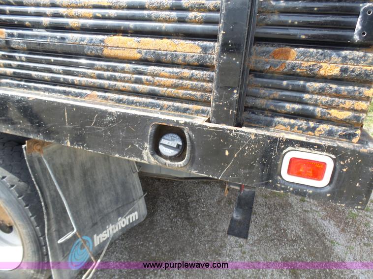 image for item K4303 2010 Ford F550 XLT Crew Cab flatbed truck