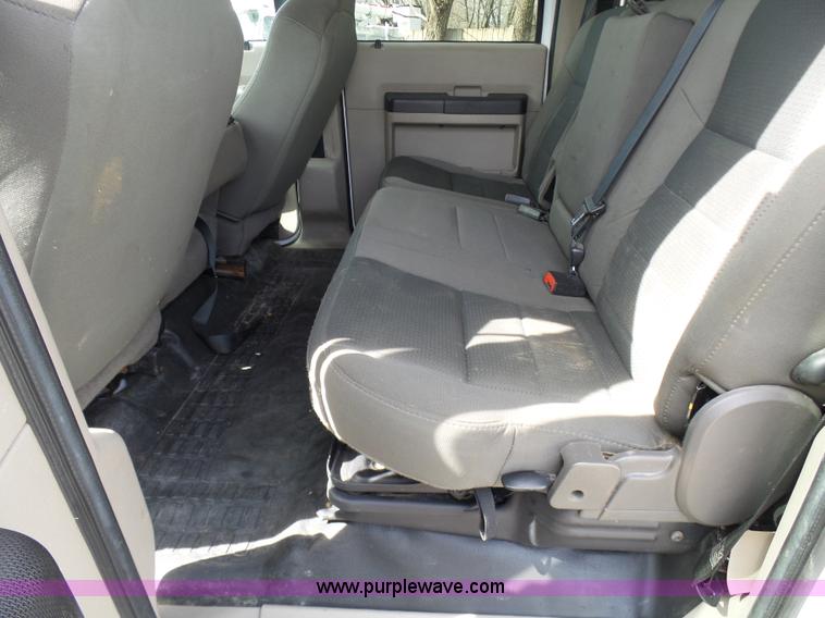 image for item K4303 2010 Ford F550 XLT Crew Cab flatbed truck