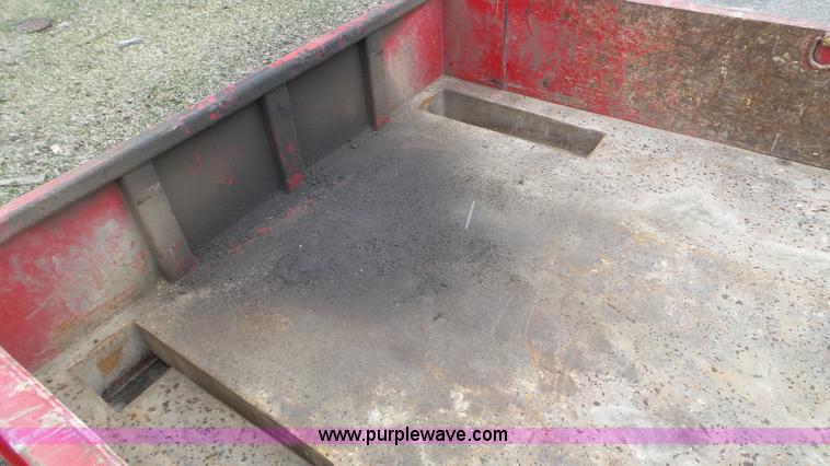 image for item K4591 Dump truck bed