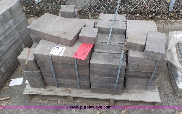 image for item K4602 Permeable pavers