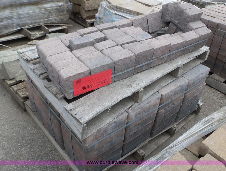 image for item K4602 Permeable pavers