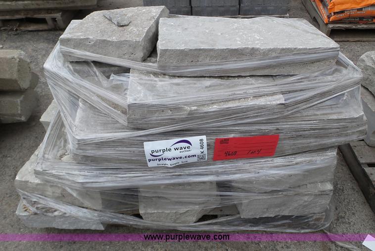 image for item K4608 Fondulac stone