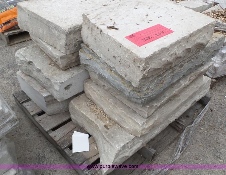 image for item K4608 Fondulac stone