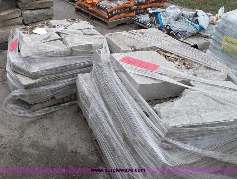 image for item K4608 Fondulac stone