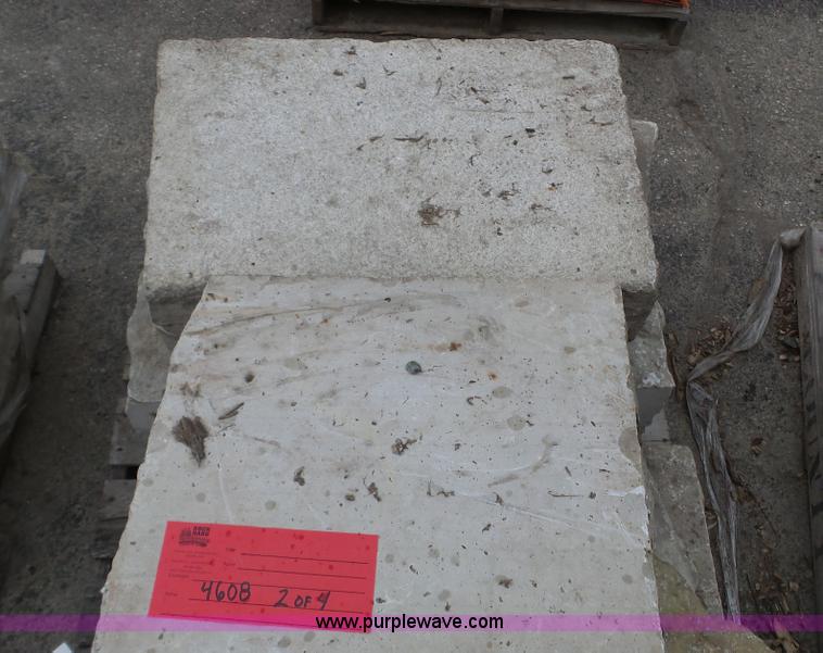 image for item K4608 Fondulac stone