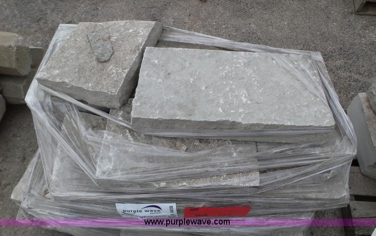 image for item K4608 Fondulac stone