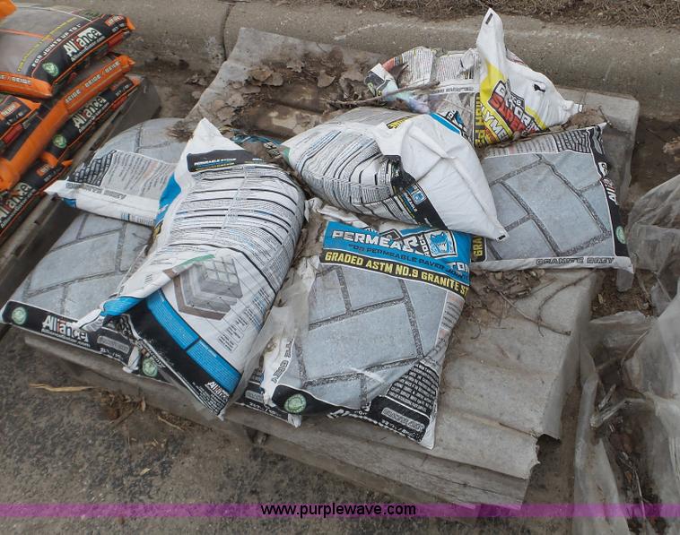 image for item K4610 Polymetric joint sand