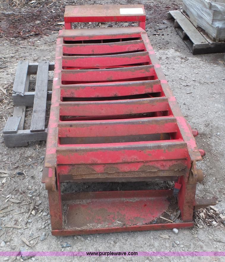 image for item K4612 (2) trailer ramps