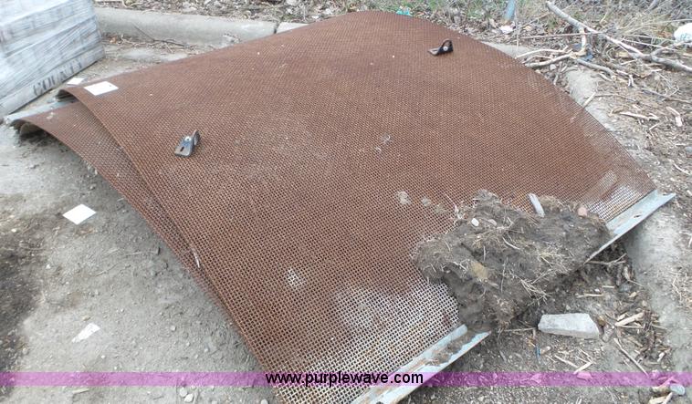 image for item K4613 (4) screen deck screens